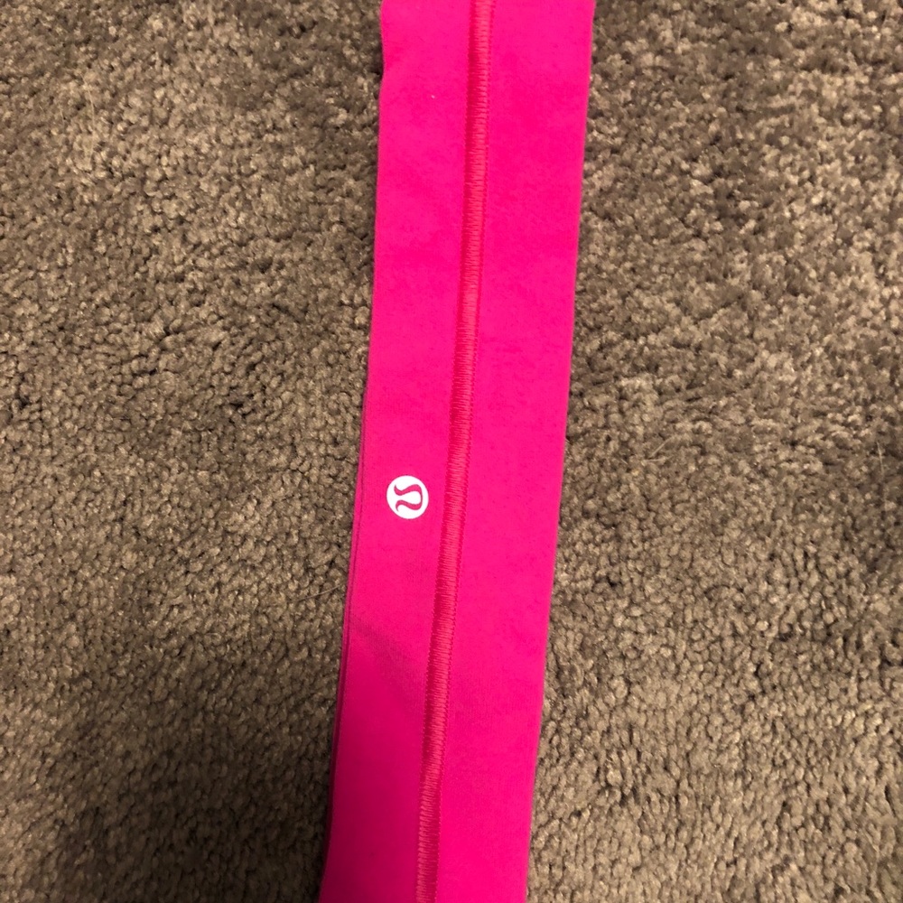 Pink lulu headband